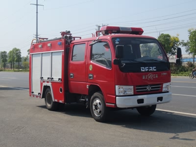 東風(fēng)小型藍牌水罐消防車