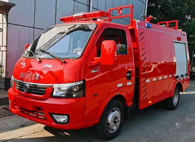 東風(fēng)途逸1噸水罐消防車(chē)圖片
