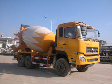 東風(fēng)天龍后八輪雙橋混凝土攪拌運(yùn)輸車(chē)