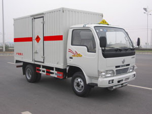 東風(fēng)小霸王炸藥混裝車